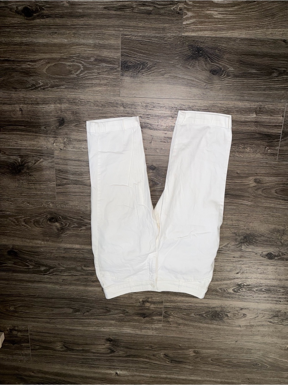 🎊St. John's Bay White Pants with Clean Finish size 12
